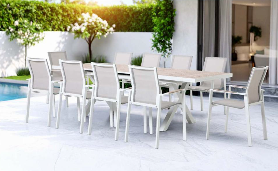 Imperial Extension Outdoor Dining Table