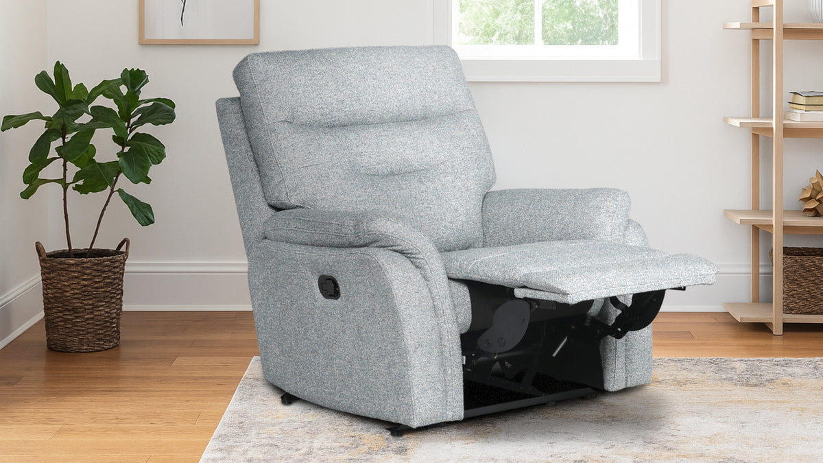La-Z-Boy Oakland Manual Recliner