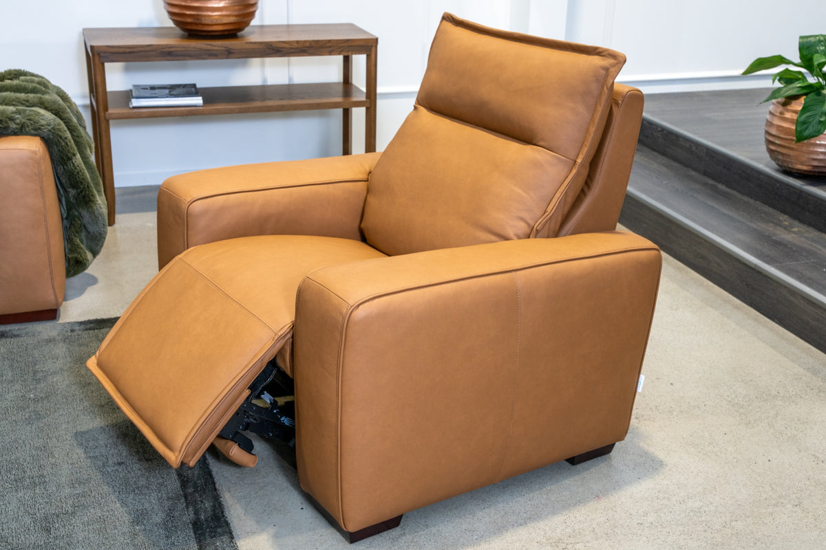 La-Z-Boy Hartford Power Recliner with Power Headrest & Lumbar