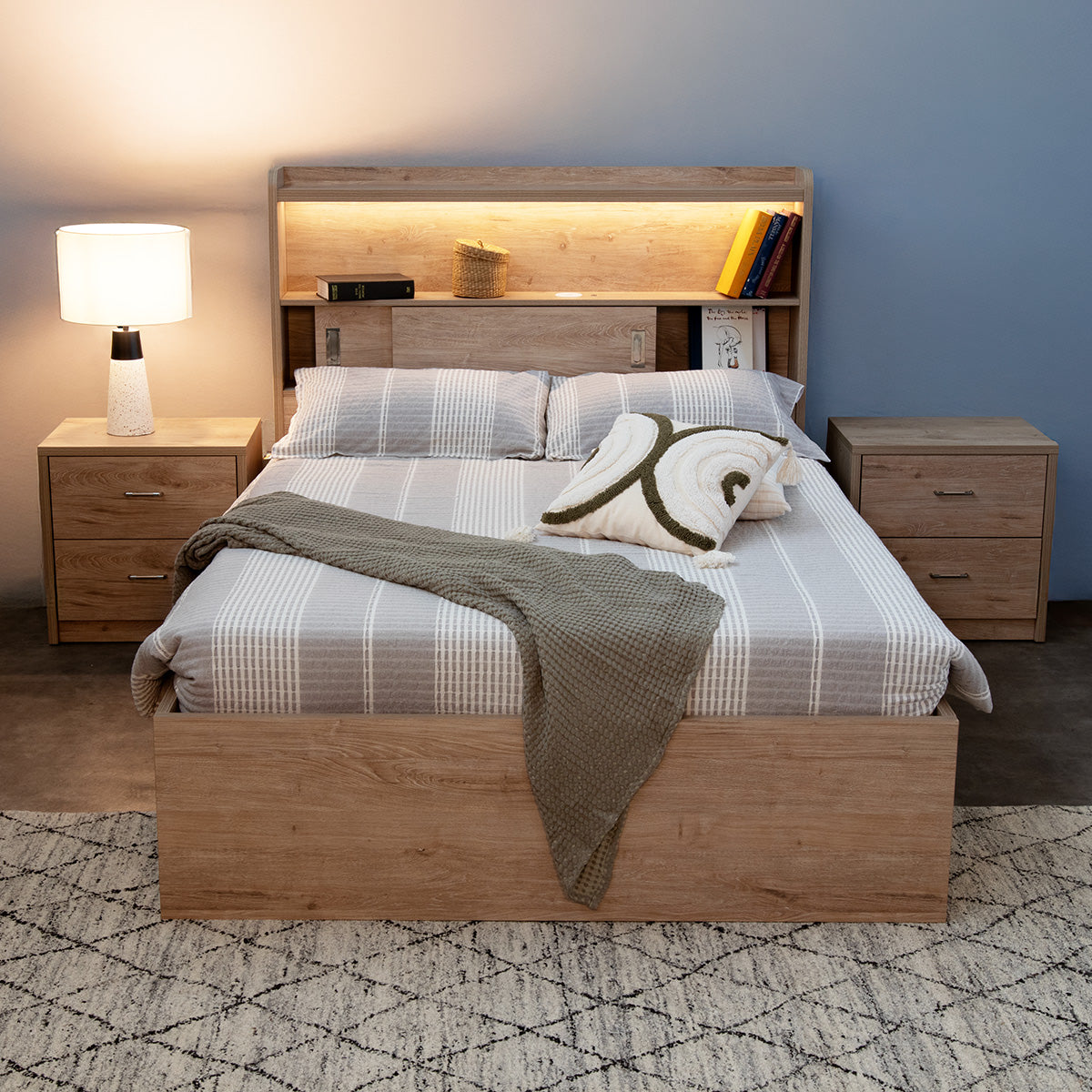 Nook Gas Lift Bed - NEW