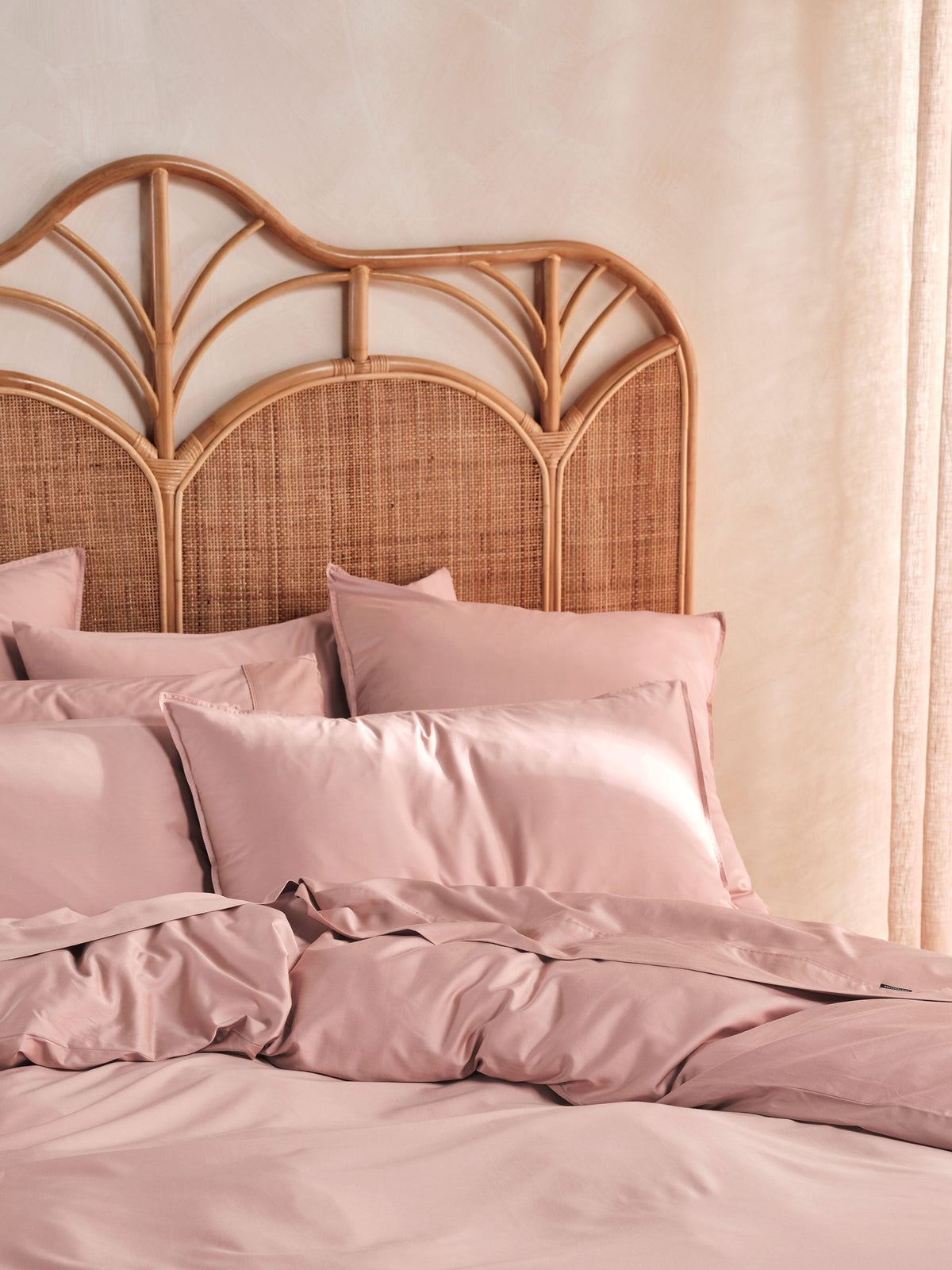 400TC Bamboo/Cotton Nara Rose European Pillowcase