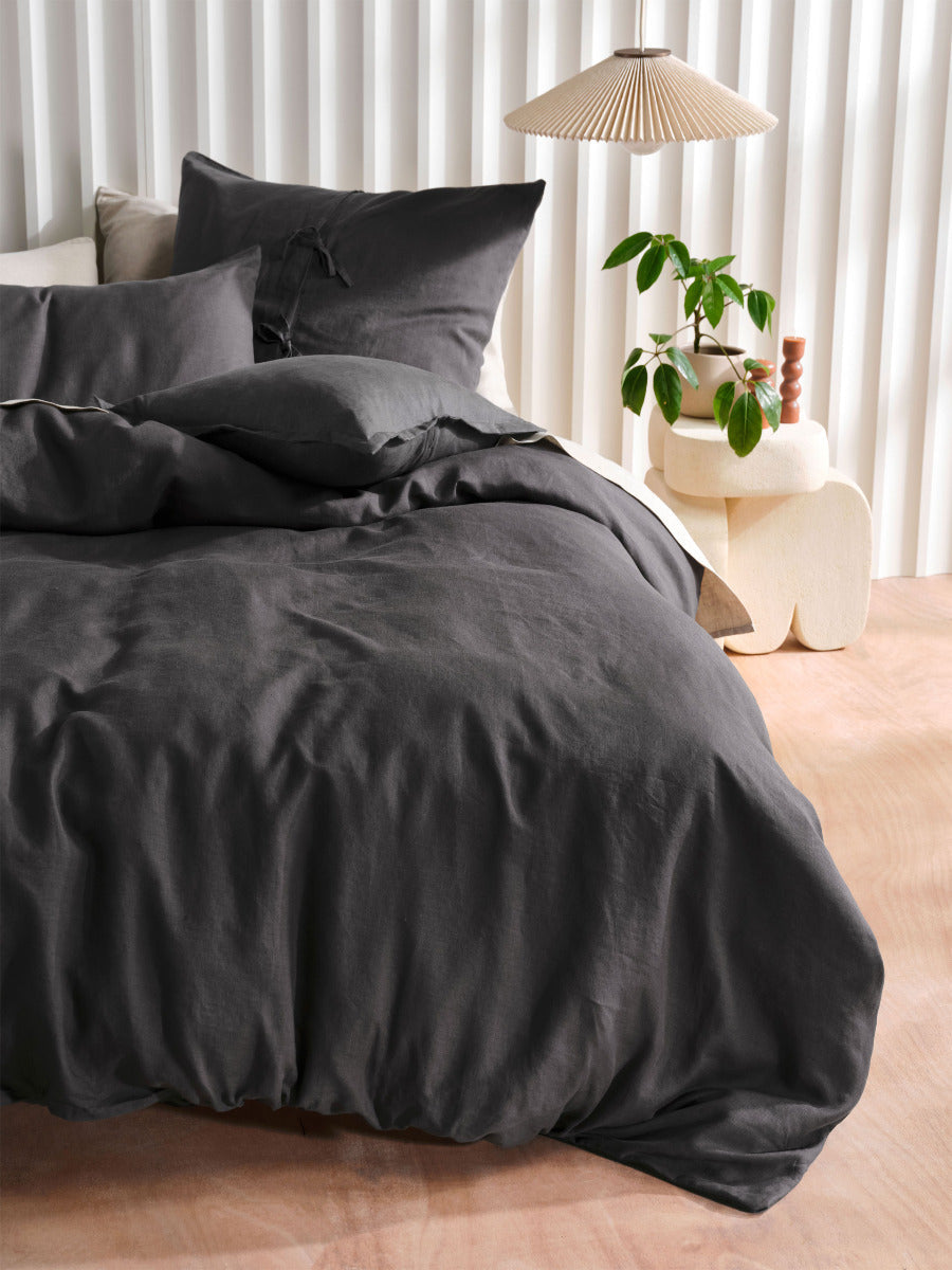 Pure Linen Nimes Magnet Quilt Cover Set