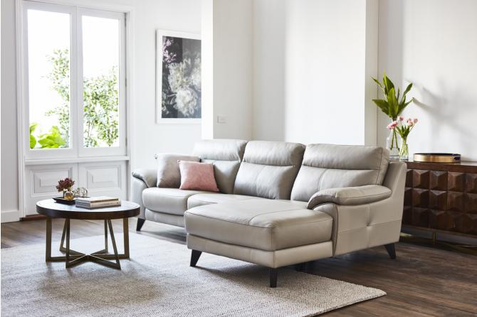 Adelaide Leather 2.5 Seater with Corner Chaise