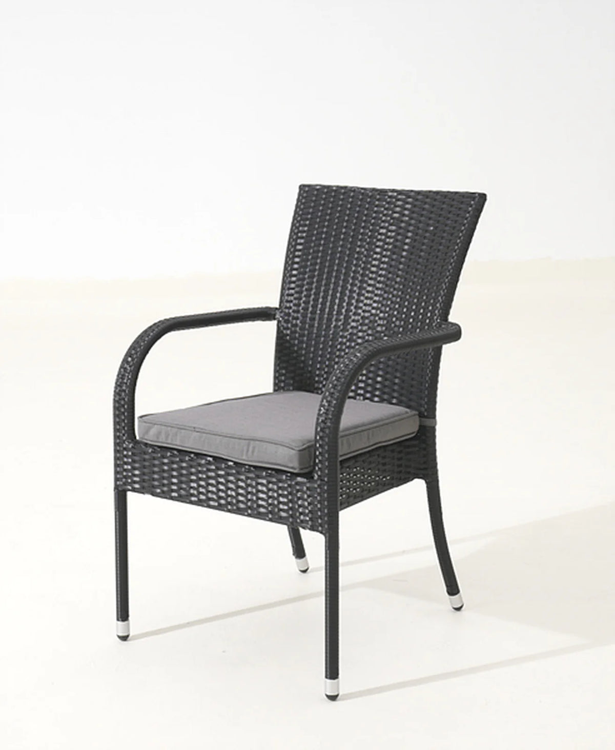 Dove Outdoor Dining Set