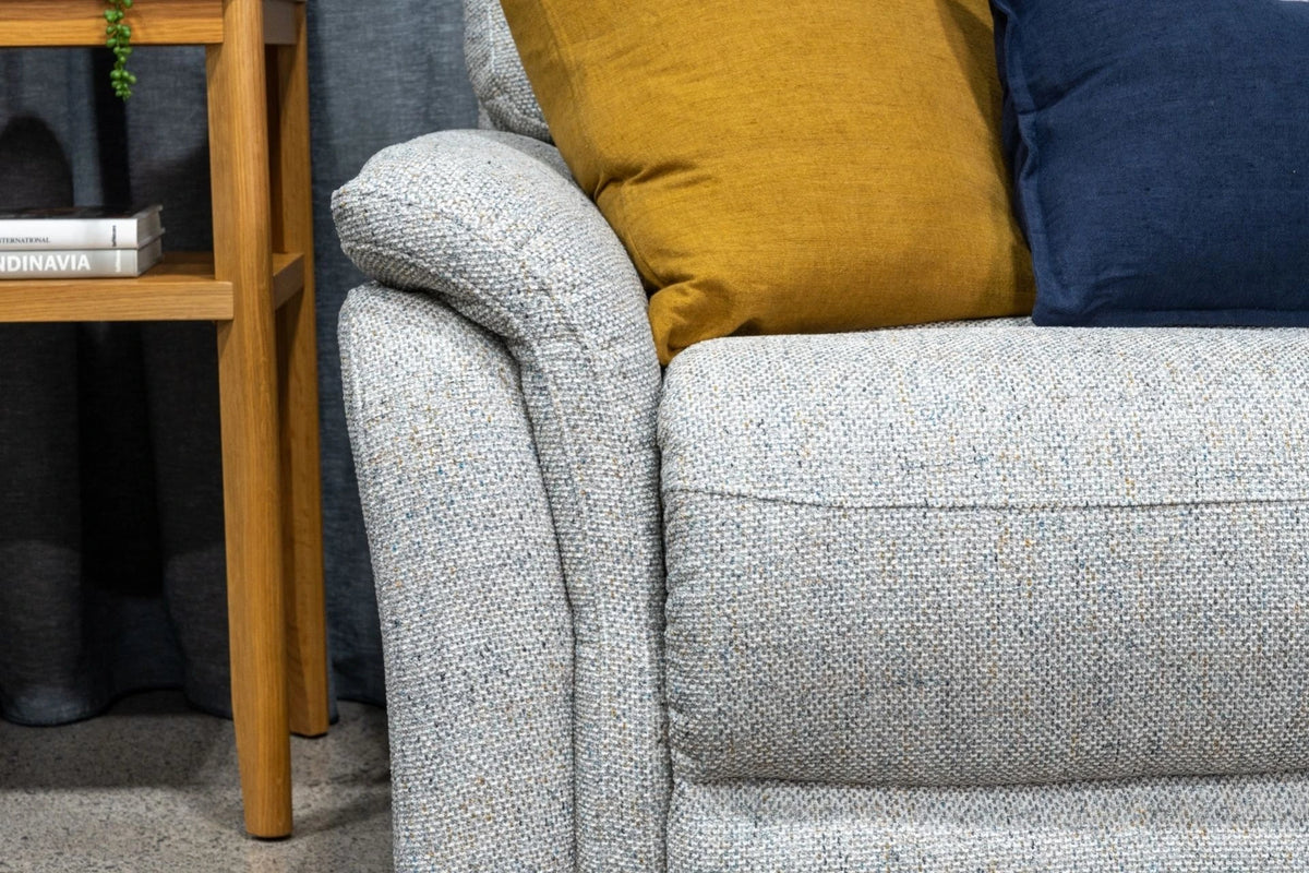 La-Z-Boy Oakland 5 Piece Flick Action Reclining Modular