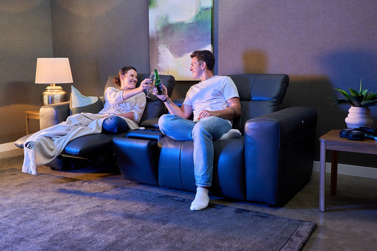 La-Z-Boy Durham 2 Seater Power Reclining Sofa with Console