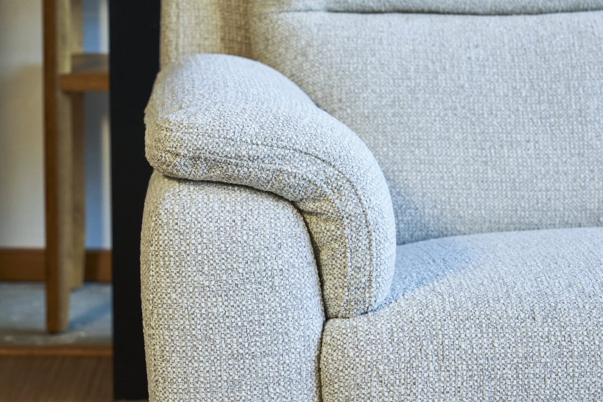 La-Z-Boy Sereno 2.5 Seater Sofa in leather