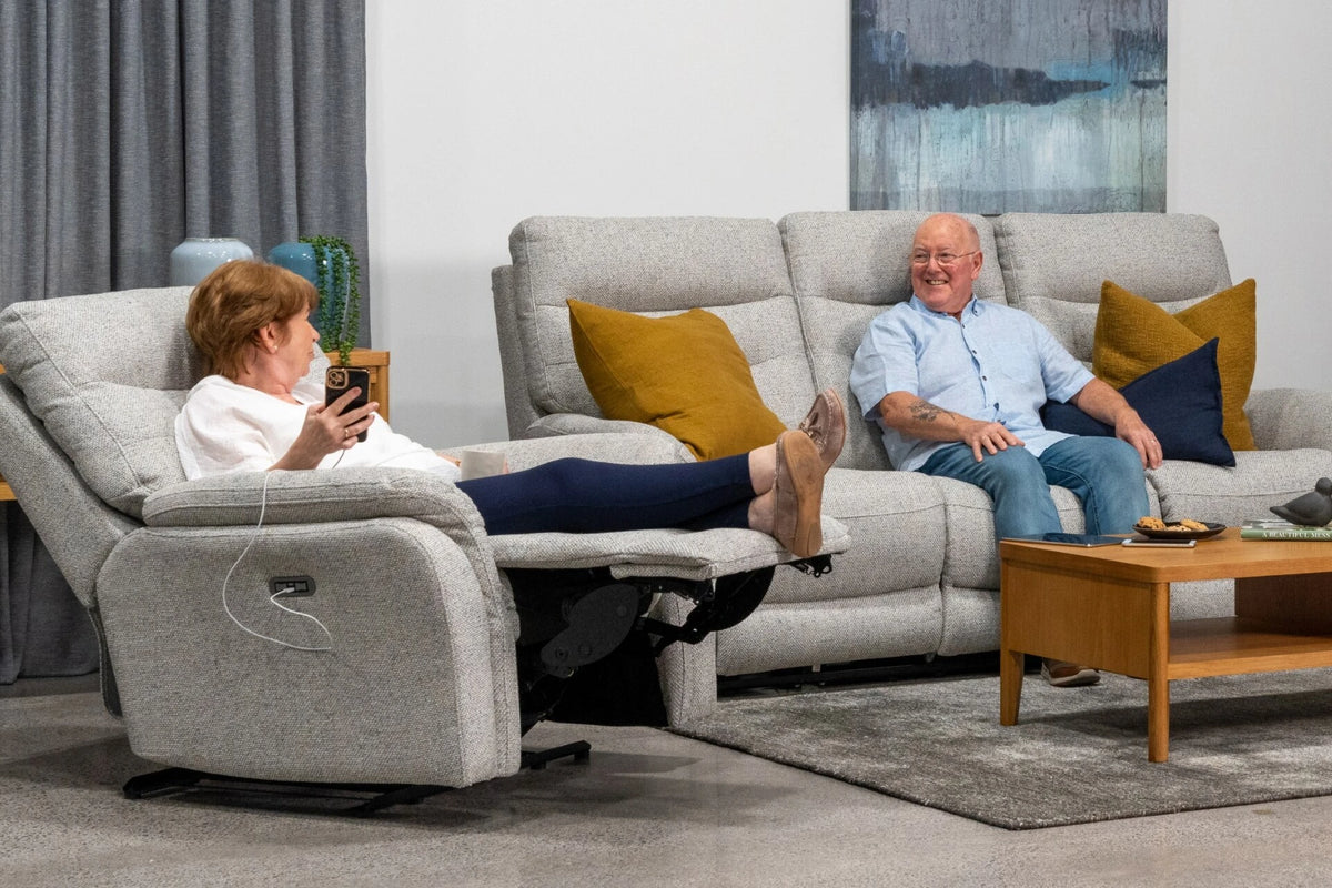 La-Z-Boy Oakland Power Recliner