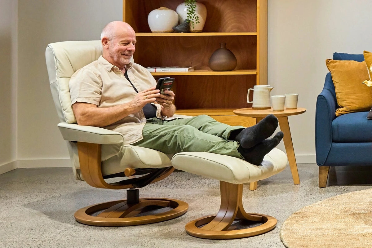 La-Z-Boy Atlanta Oak Swivel Recliner + Footstool