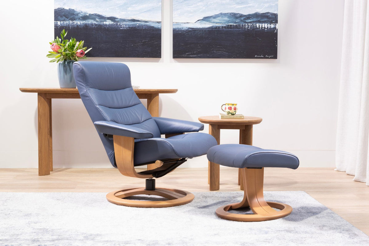 La-Z-Boy Tampa Large Oak Swivel Recliner + Footstool