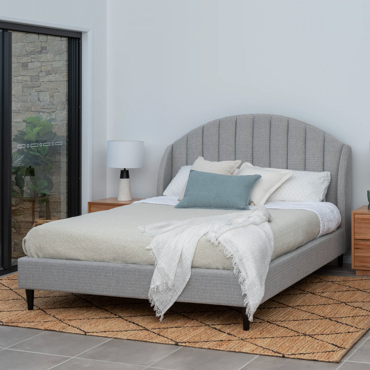 Wentworth King Upholstered Bed