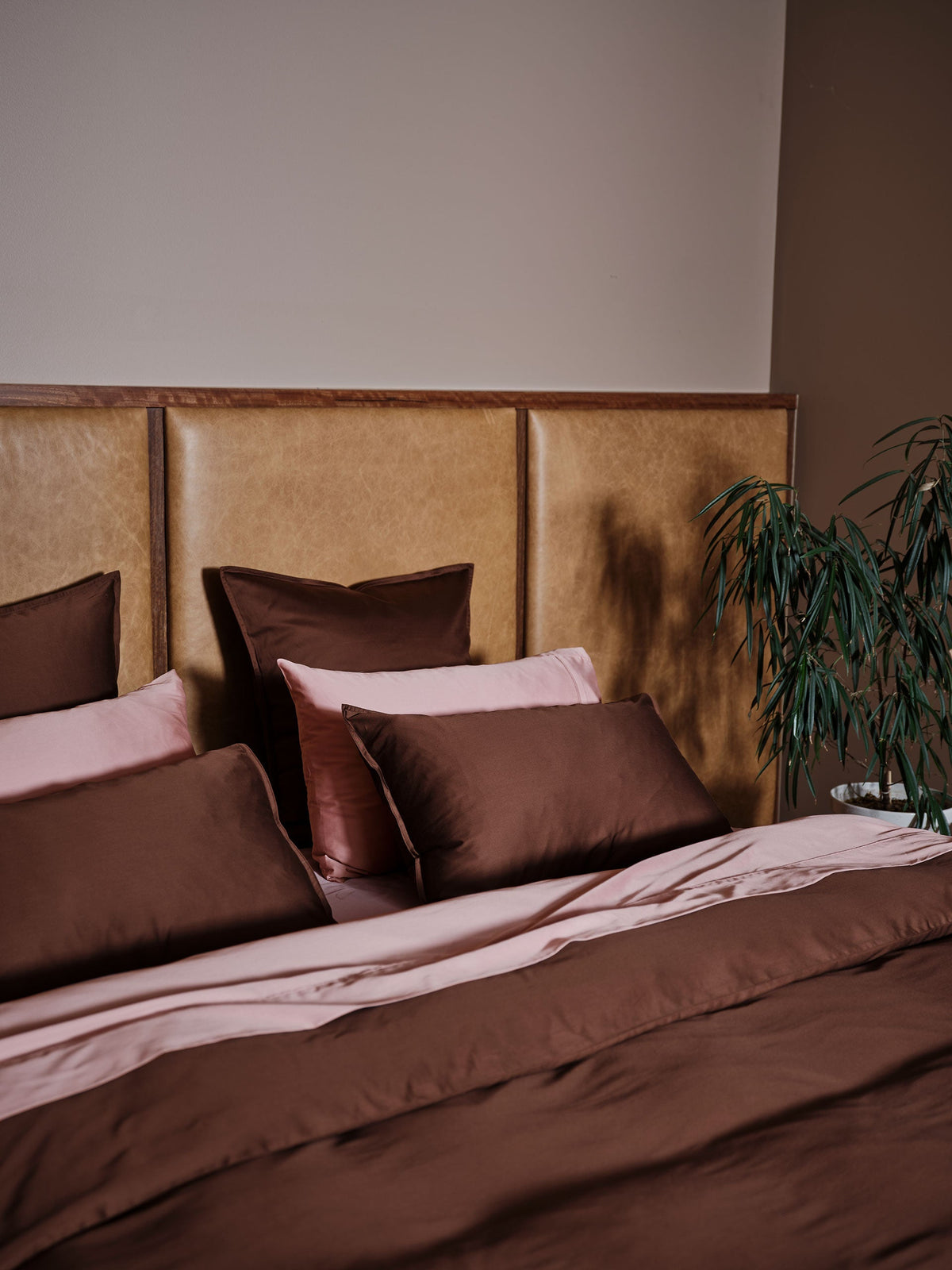 400TC Bamboo/Cotton Nara Chocolate Quilt Cover Set