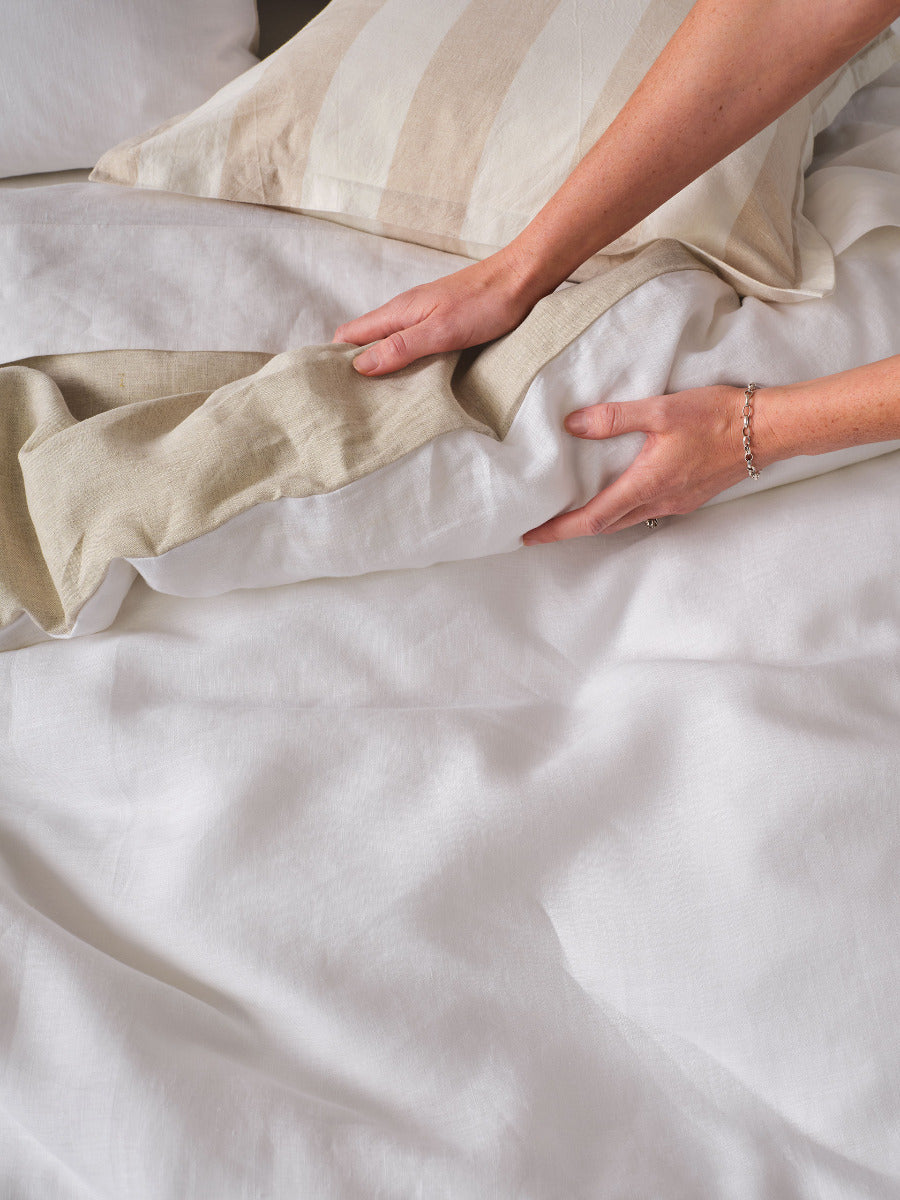 Pure Linen Nimes Duet White/Natural Quilt Cover Set