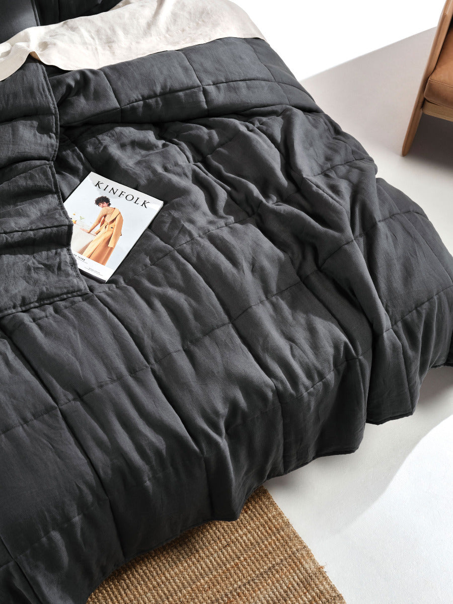 Pure Linen Nimes Magnet Coverlet