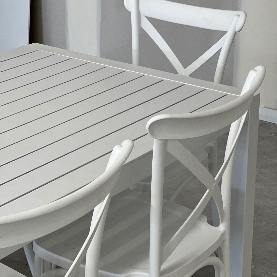 Matzo Outdoor Table 2100 White